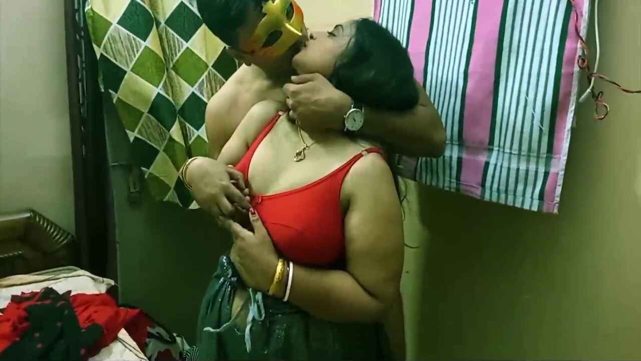 Bhabhi Ke Sath Masti 2021 Hindi Uncut Sex Short Film