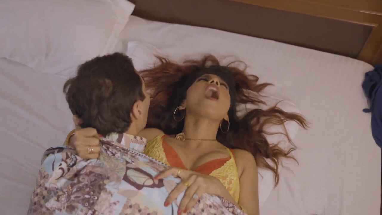 Biwi Ho to Aisi 2 2023 Woow Originals Sex Web Series Ep 2