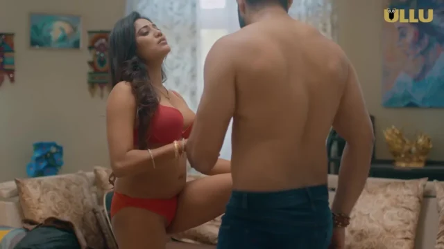 Tere Mere Beech Mein 2025 Ullu Hindi XXX Web Series Ep 4